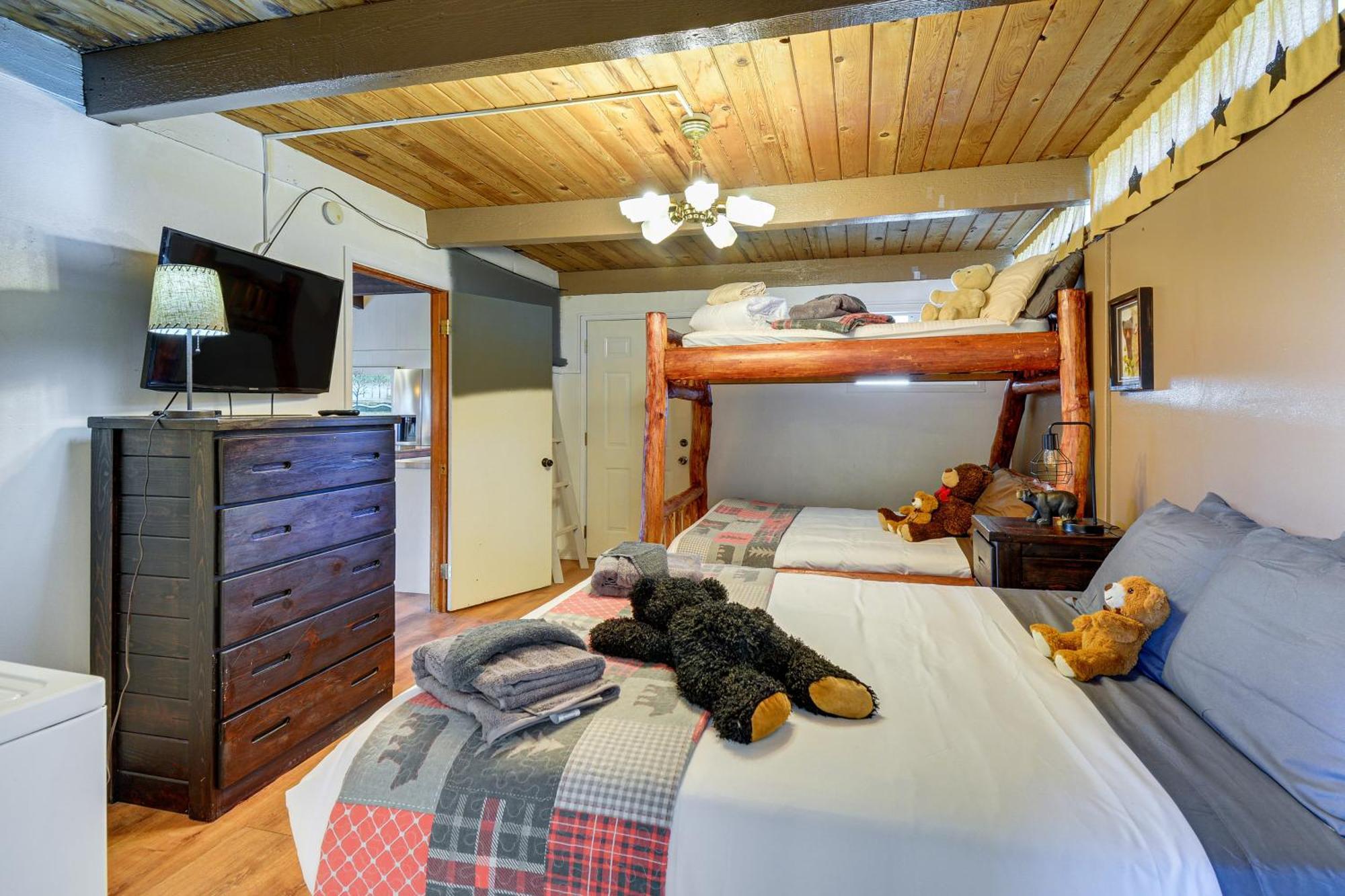 Pet-Friendly Washington Retreat With Hot Tub And Deck! Ocean Shores Exterior foto